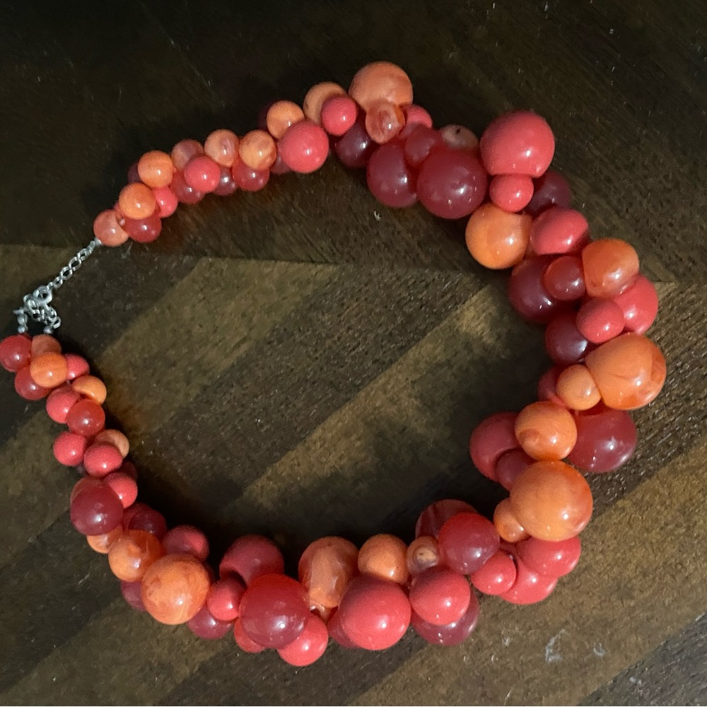 Chunky statement necklace